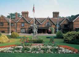 Alveston Manor