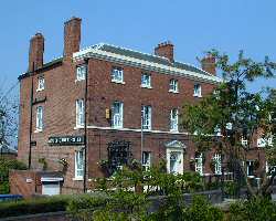 Angel Croft Hotel