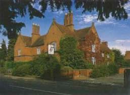 Charlecote Pheasant Hotel