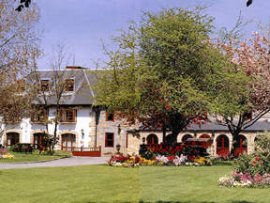 Le Friquet Country Hotel