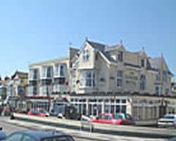 Lugger Inn Hotel