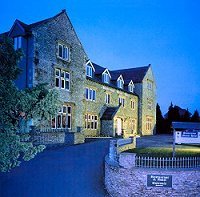 Stonecross Manor Hotel